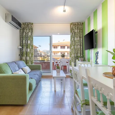 Salines Apartment *